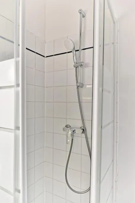 Apartment Appartement Charmant Et Colore Montparnasse Paris France